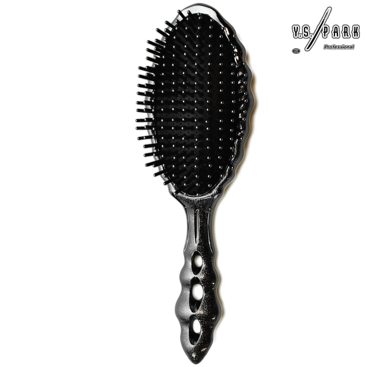 brosse luxury yspark az 34 noir avec perforation de ventilation sur le manche