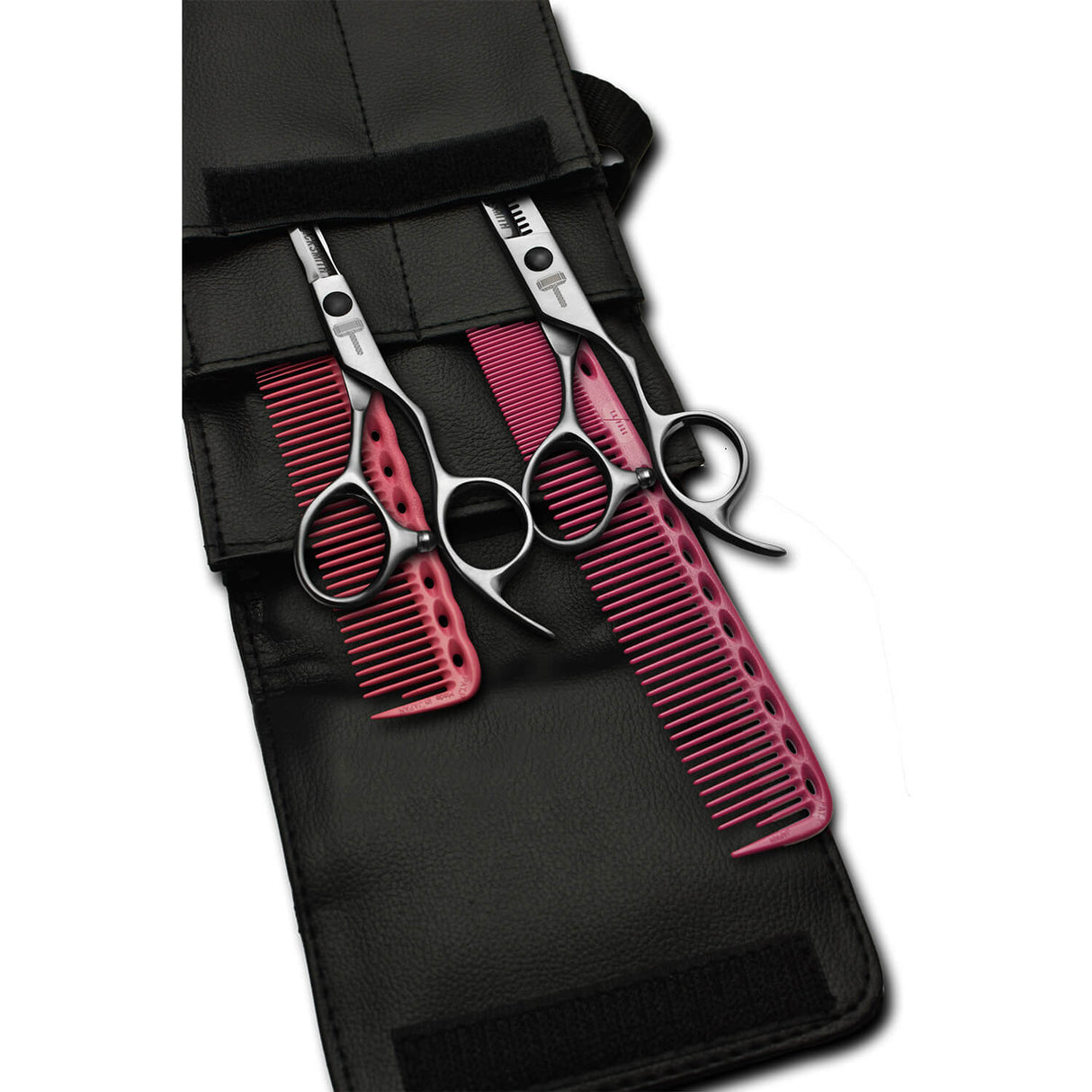 pack de ciseaux blacksmith avec 2 peignes yspark rose ys334 et ys335 et une trousse de rangement