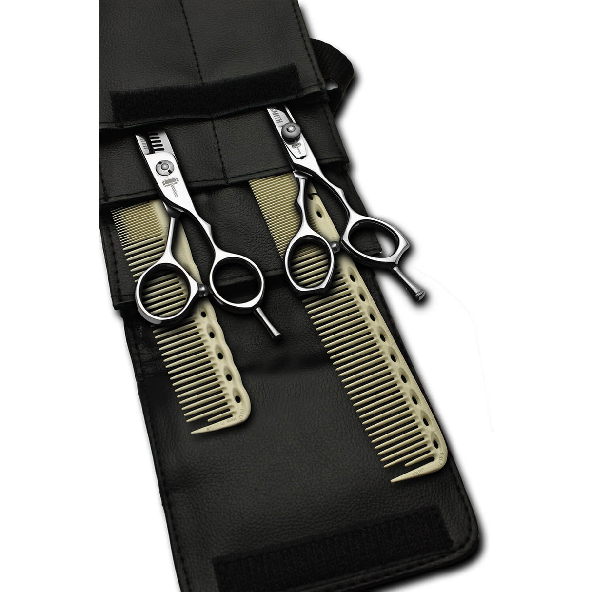 pack de ciseaux blacksmith avec 2 peignes yspark blancs ys334 et ys335 et une trousse de rangement