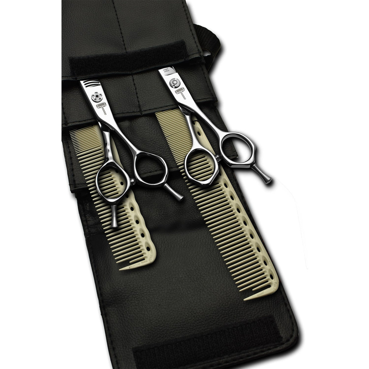 pack de ciseaux blacksmith avec 2 peignes yspark blancs ys334 et ys335 et une trousse de rangement