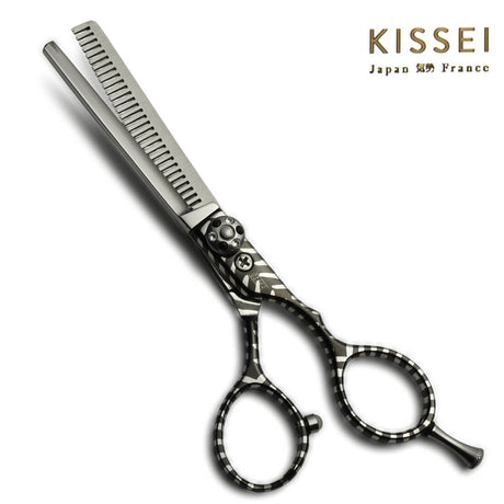 ciseaux japonais sculpteurs effileurs kissei utilisés pour désépaissir les cheveux avec un manche à anneau décalés offset avec des motif zébrés