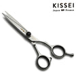 ciseaux de coiffure japonais avec une visserie noire de la marque kissei et de la référence KI-CORE avec une lame fine pour le piquetage et le travail de précision
