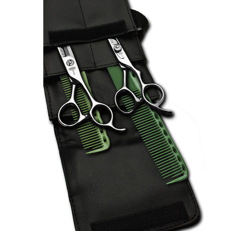 pack de ciseaux blacksmith avec 2 peignes yspark vert ys334 et ys335 et une trousse de rangement