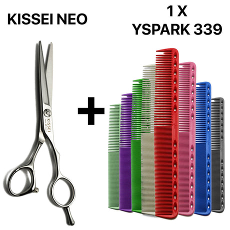 Les ciseaux japonais Kissei Neo, réputés pour leur tranchant haute précision, s’accompagnent ici d’un ensemble de peignes de coupe Y.S.PARK 339, idéals pour la structuration et la texturisation des coupes professionnelles.