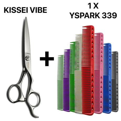 Les ciseaux japonais Kissei Vibe, réputés pour leur tranchant haute précision, s’accompagnent ici d’un ensemble de peignes de coupe Y.S.PARK 339, idéals pour la structuration et la texturisation des coupes professionnelles.